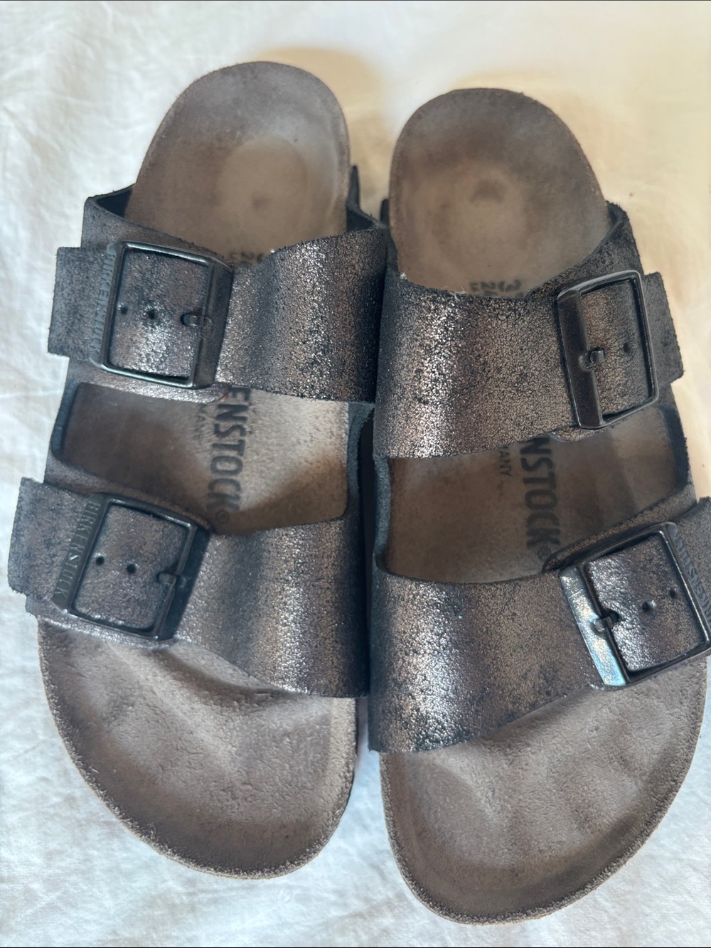 EUC Birkenstock Arizona Washed Metallic Antique Black, 37 - Rare - Picture 8 of 9